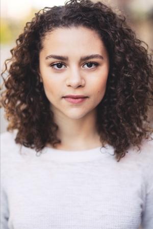 Lily Santiago (actor)